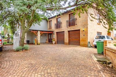 House For Rent in Olympus, Pretoria