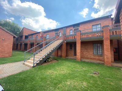 Apartment / Flat For Sale in Mooikloof Ridge Estate, Pretoria